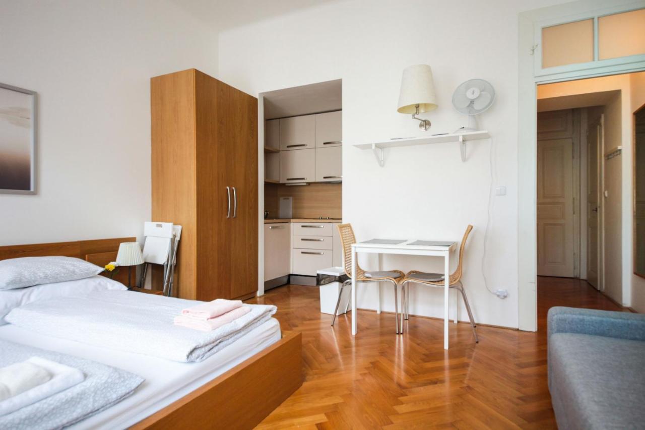 Hotel apartamentowy Castle Praga