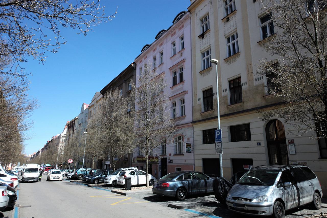 Castle Hotel apartamentowy Praga